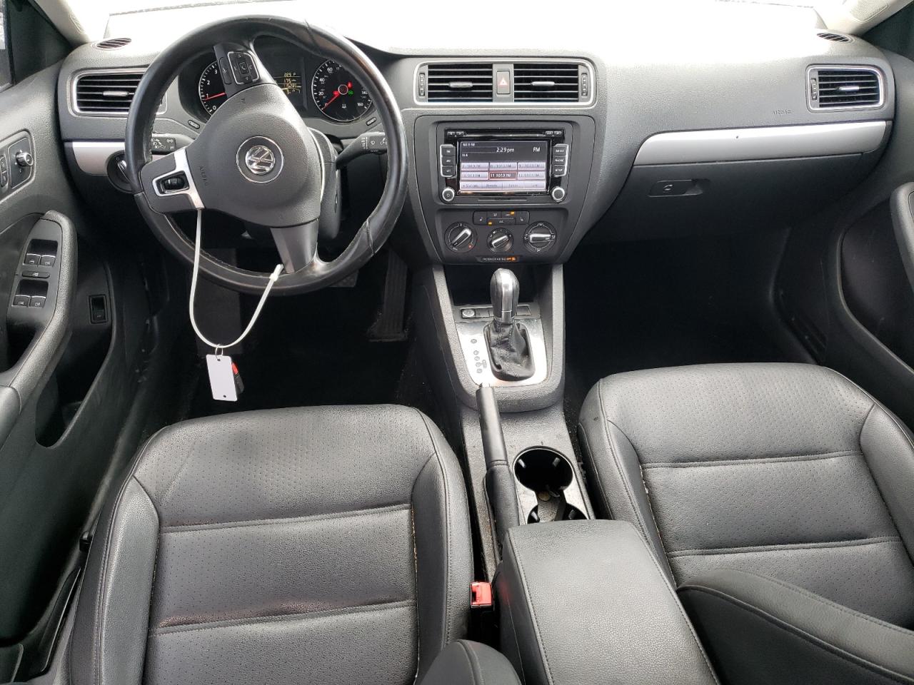 2014 Volkswagen Jetta - Image 8