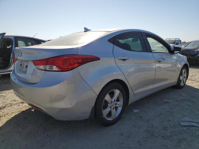  HYUNDAI ELANTRA 2013 Серебристый