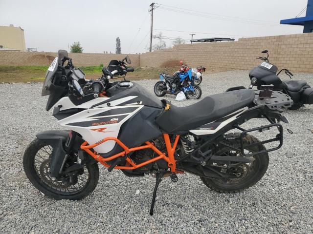  KTM MOTORCYCLE 2017 Два тони