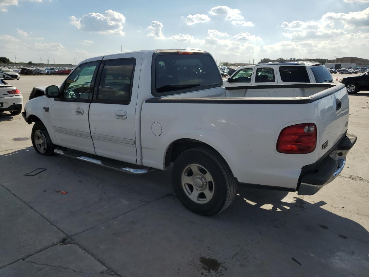 2001 Ford F-150 - Image 2