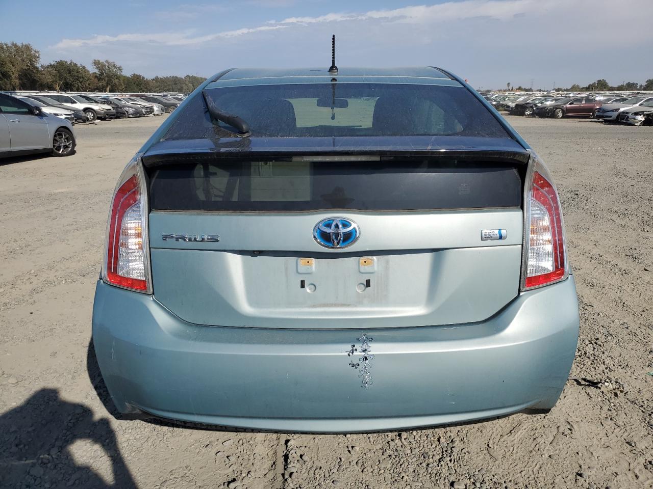 JTDKN3DU2F2003181 2015 Toyota Prius