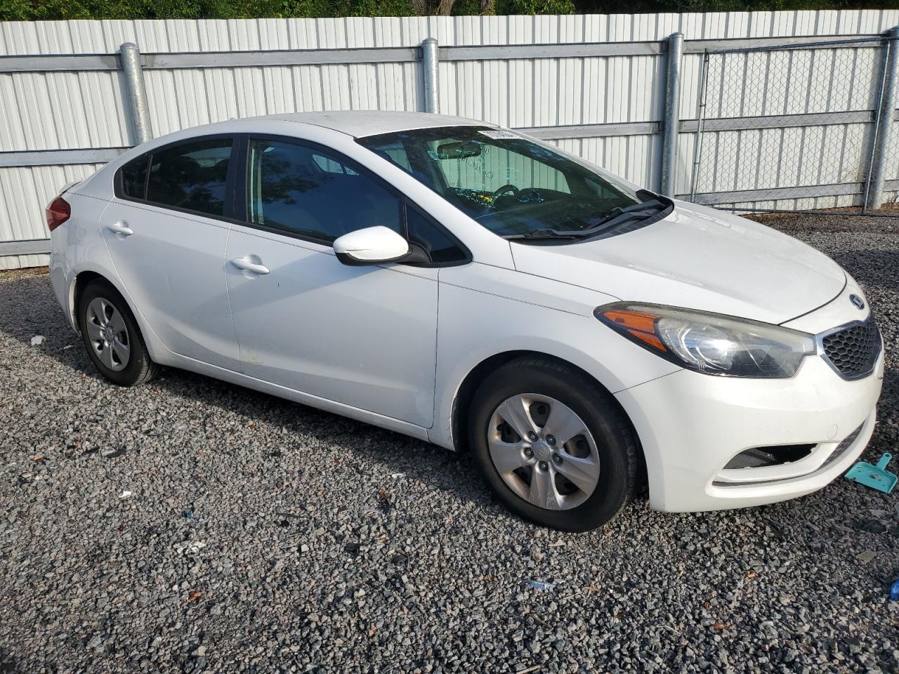 2016 Kia Forte - Image 4