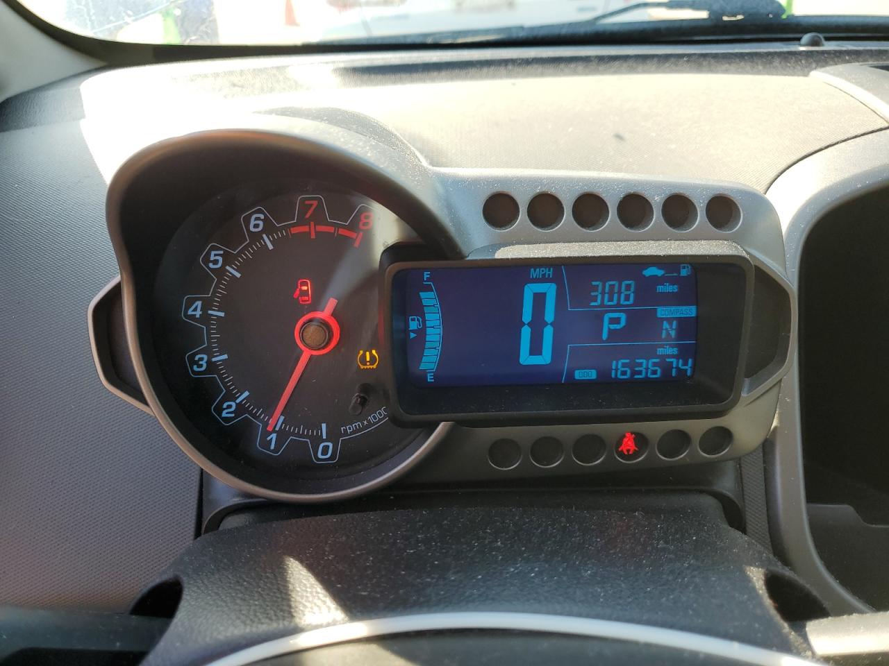 2014 Chevrolet Sonic - Image 9