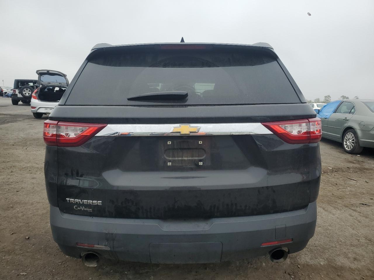 1GNERFKW5KJ136757 2019 Chevrolet Traverse Ls