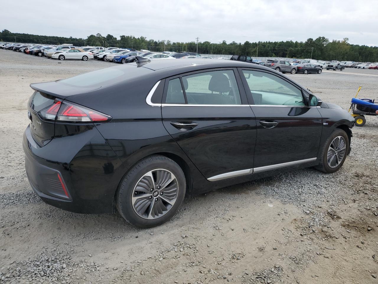 KMHC75LD3LU225462 2020 Hyundai Ioniq Sel