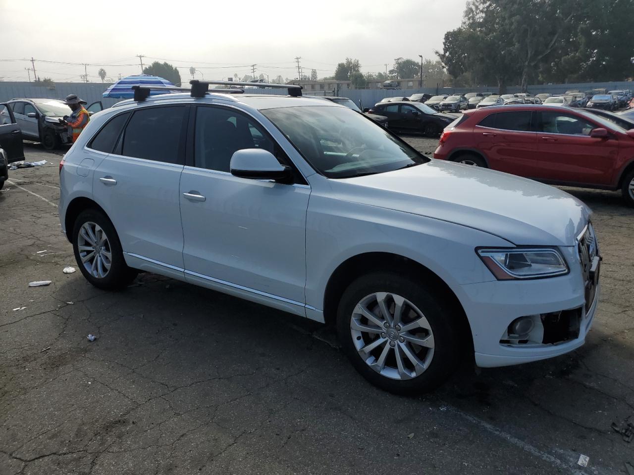 VIN WA1C2AFP8HA003407 2017 AUDI Q5 no.4