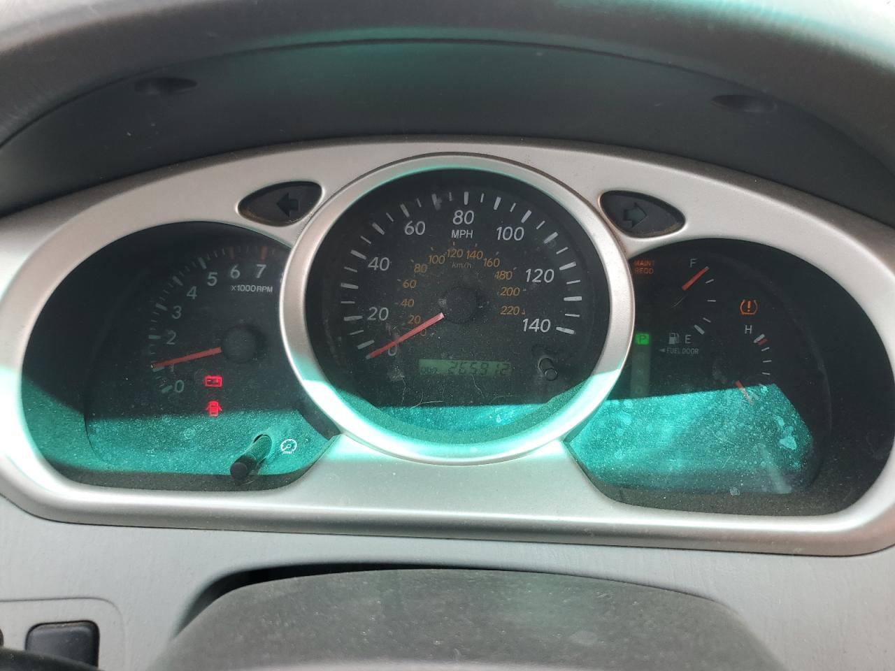 2004 Toyota Highlander - Image 9