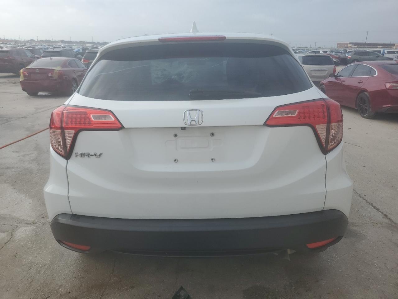 2016 Honda Hr-V Lx VIN: 3CZRU5H3XGM727624 Lot: 70338304