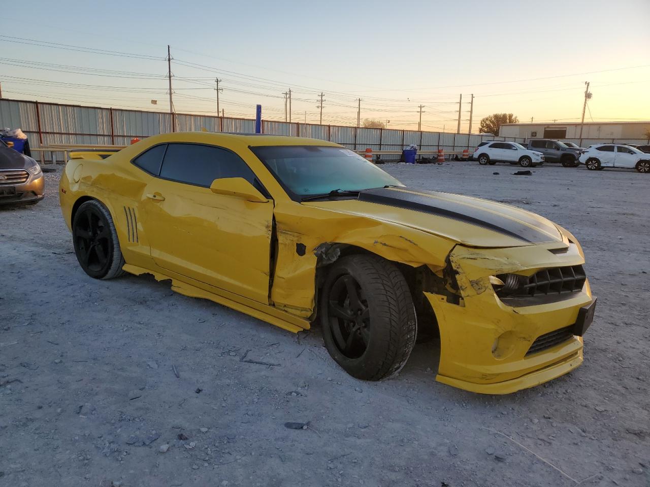 VIN 2G1FK1EJ6D9222736 2013 CHEVROLET CAMARO no.4