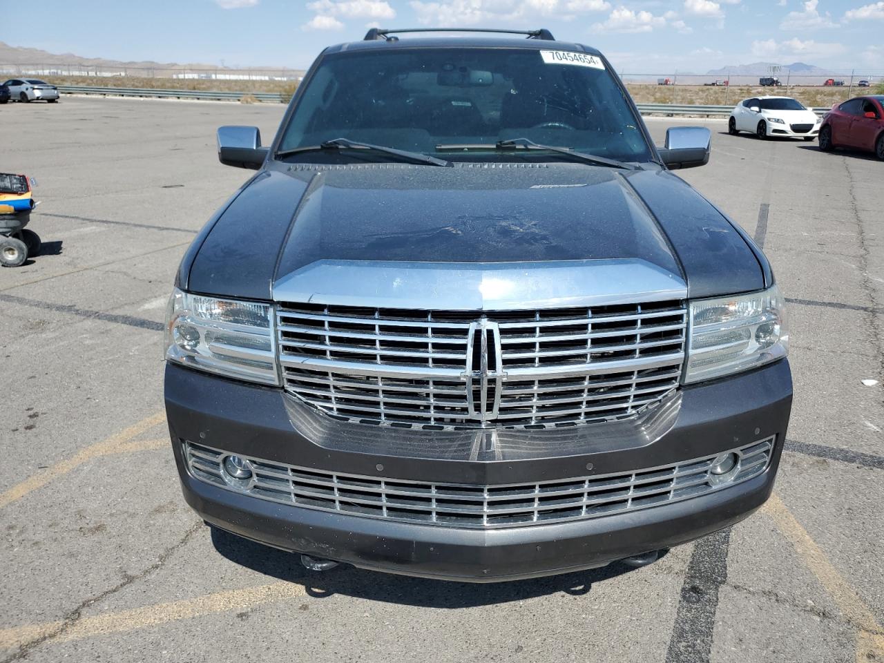 2011 Lincoln Navigator - Image 5