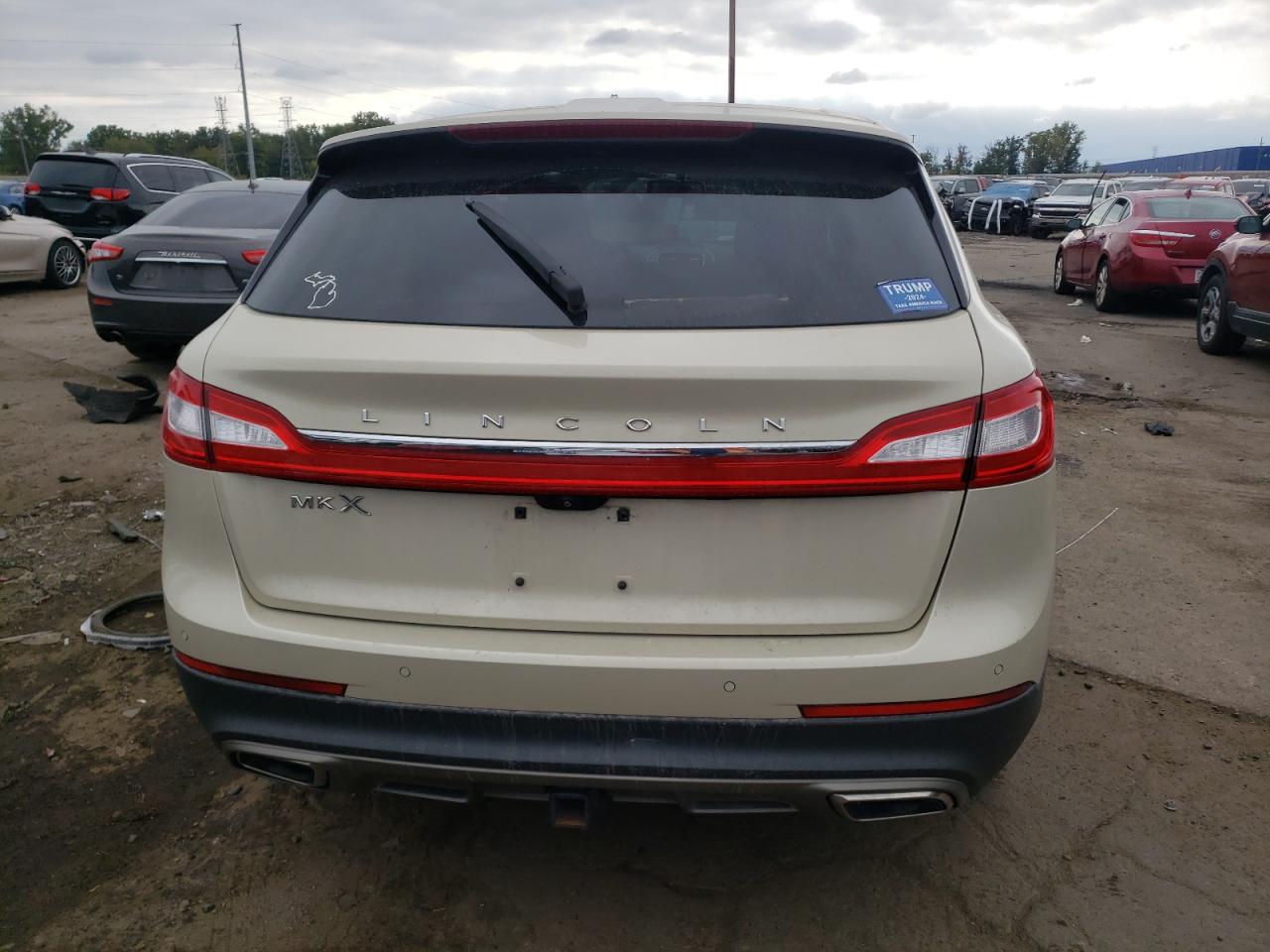 2LMTJ6KR4GBL33318 2016 Lincoln Mkx Select