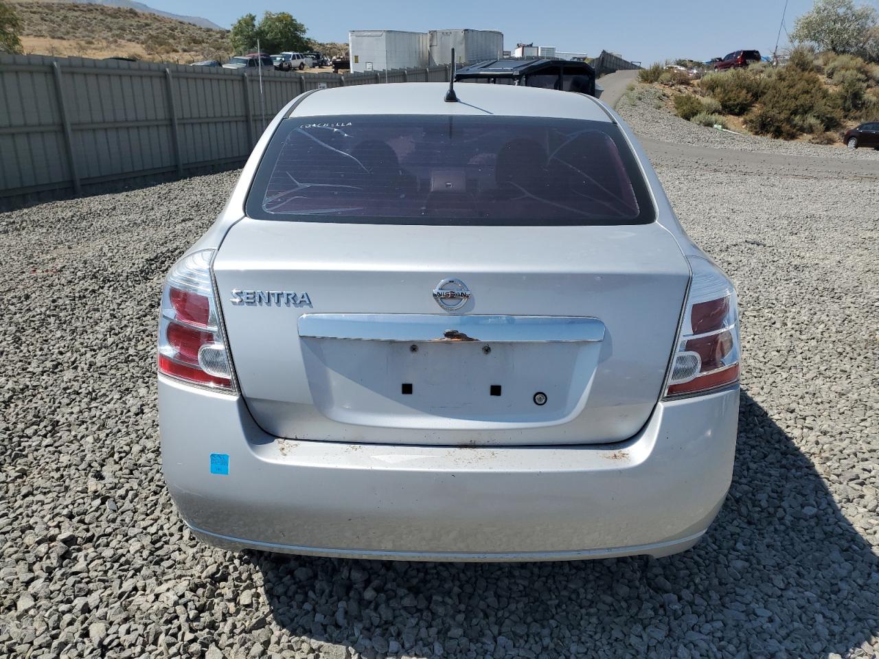 2010 Nissan Sentra 2.0 VIN: 3N1AB6AP1AL716815 Lot: 70247484