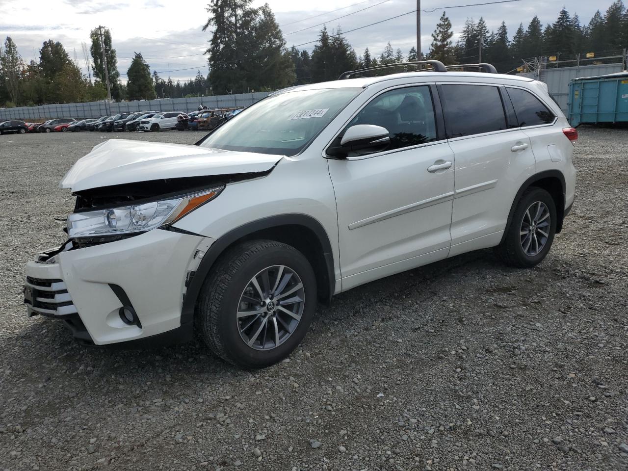 5TDJZRFH4JS820687 2018 TOYOTA HIGHLANDER - Image 1