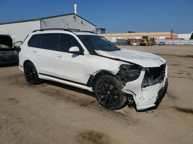  BMW X7 2024 Белый