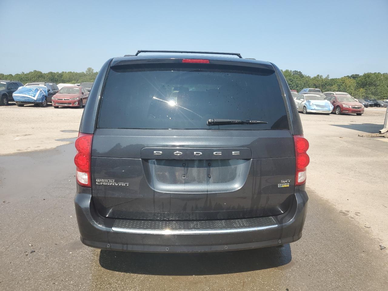 2C4RDGCG8ER181343 2014 Dodge Grand Caravan Sxt