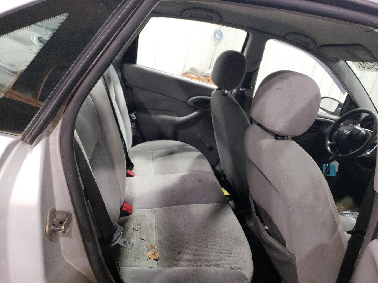 1FAFP33P92W148086 2002 Ford Focus Lx