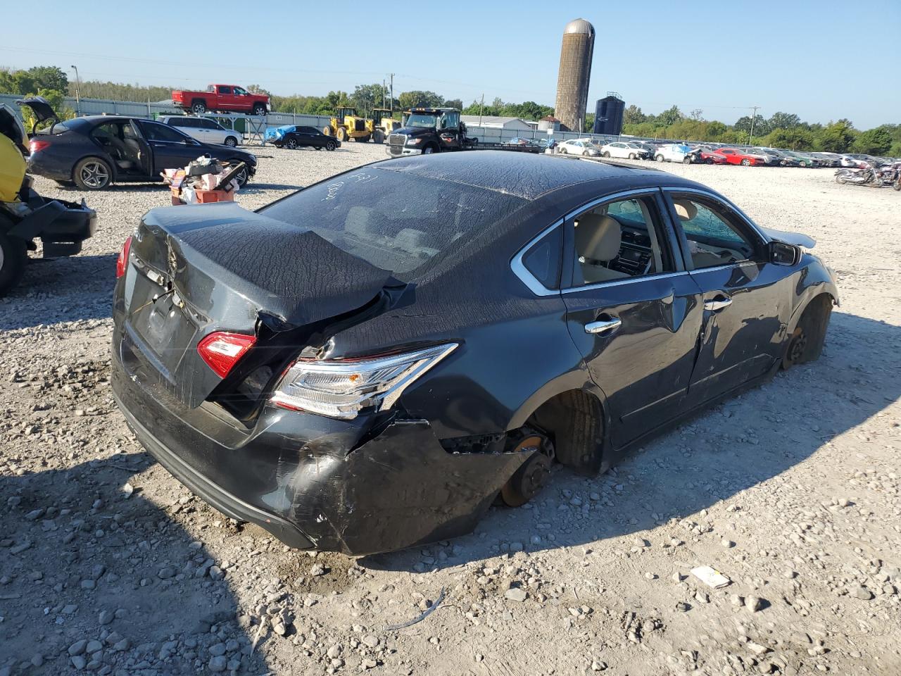 2016 Nissan Altima - Image 3