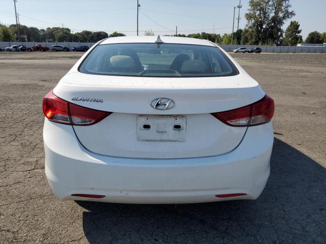  HYUNDAI ELANTRA 2012 Белый