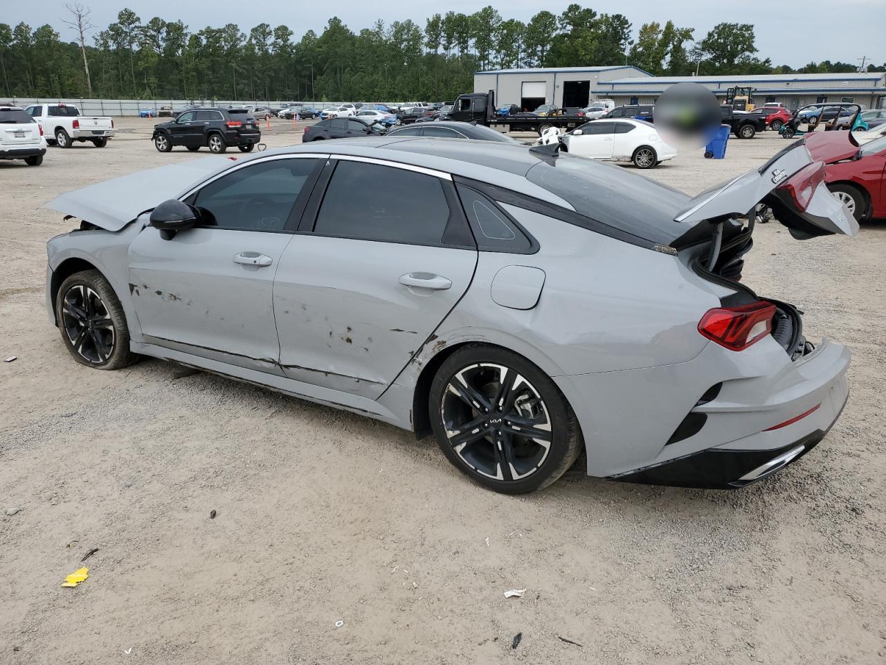 2024 Kia K5 - Image 2