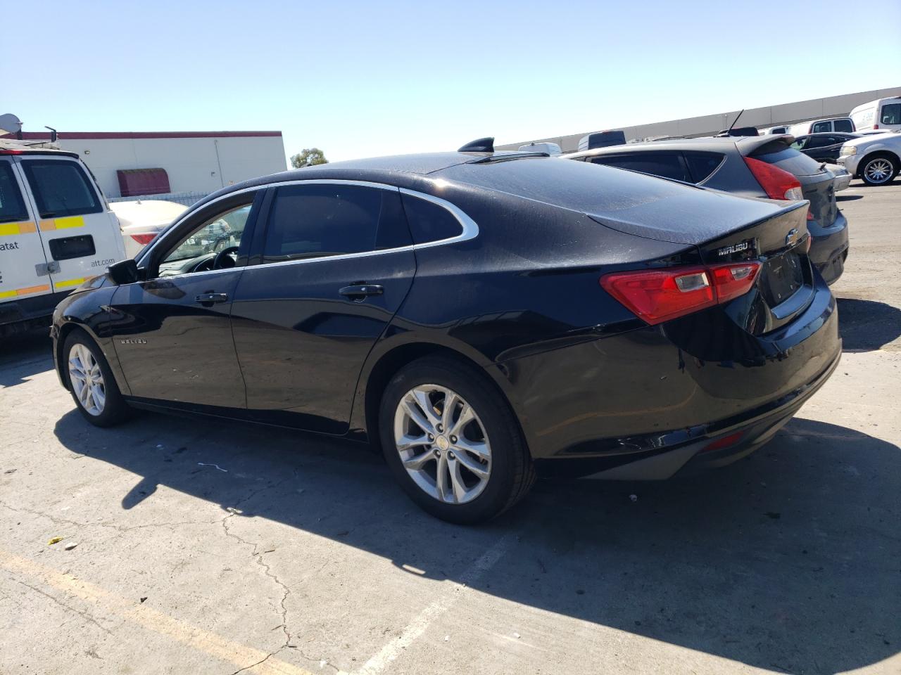 1G1ZJ5SU4HF282887 2017 CHEVROLET MALIBU - Image 2