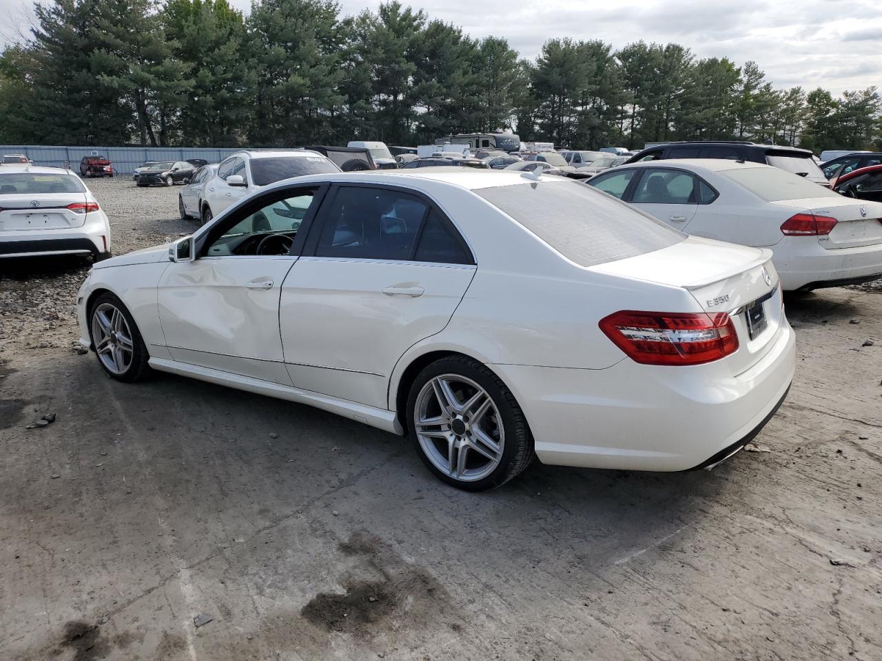 2013 Mercedes-Benz E-klasse - Image 2