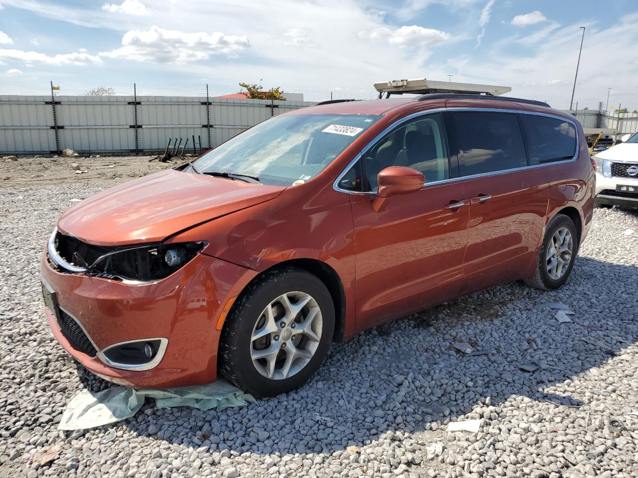 2018 Chrysler Pacifica Touring Plus VIN: 2C4RC1FG9JR174066 Lot: 71433824