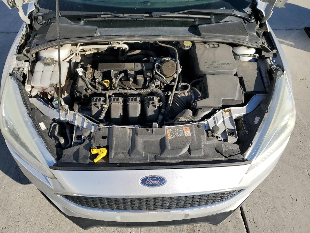 1FADP3K2XGL268677 2016 Ford Focus Se