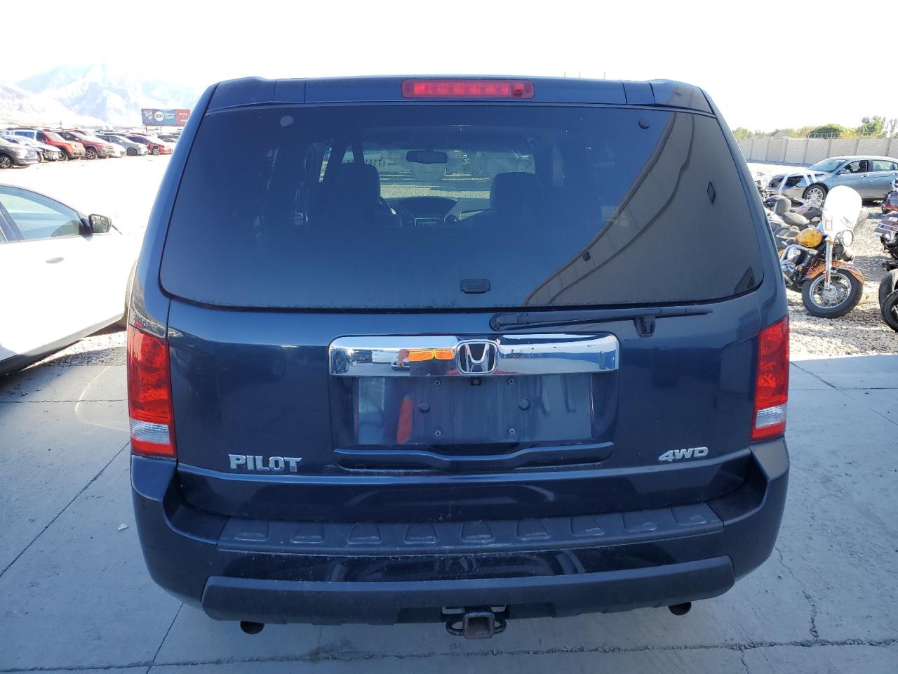 2011 Honda Pilot Lx VIN: 5FNYF4H29BB103484 Lot: 71411984