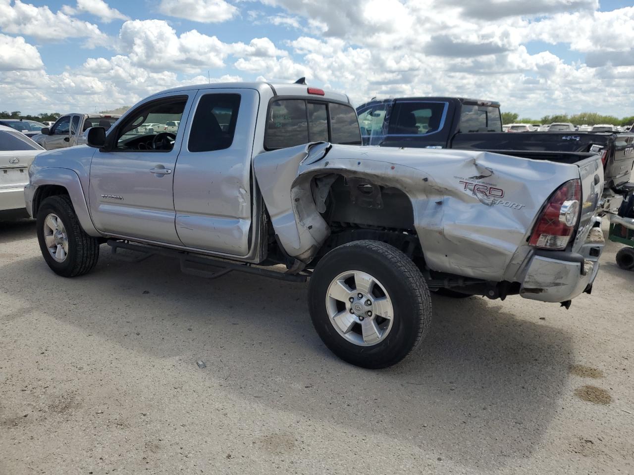 5TFTU4GN2CX020126 2012 Toyota Tacoma Prerunner Access Cab