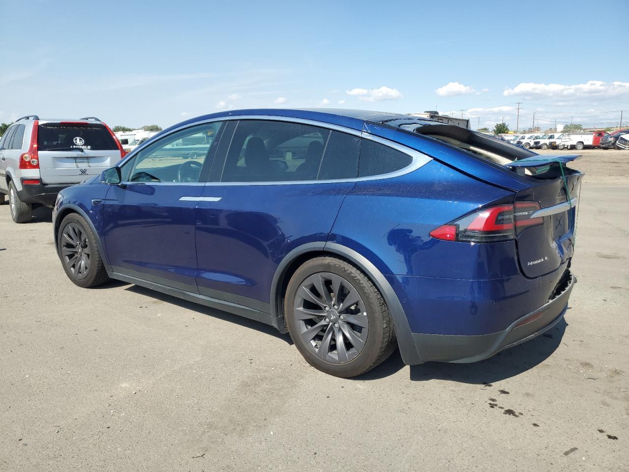 5YJXCDE2XJF119636 2018 TESLA MODEL X - Image 2