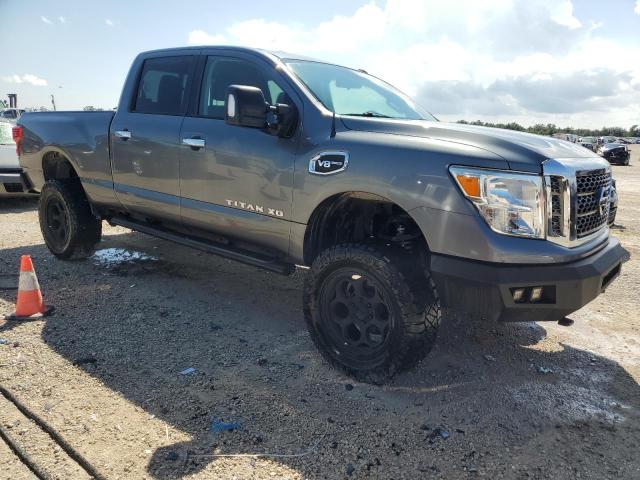  NISSAN TITAN 2017 Серый