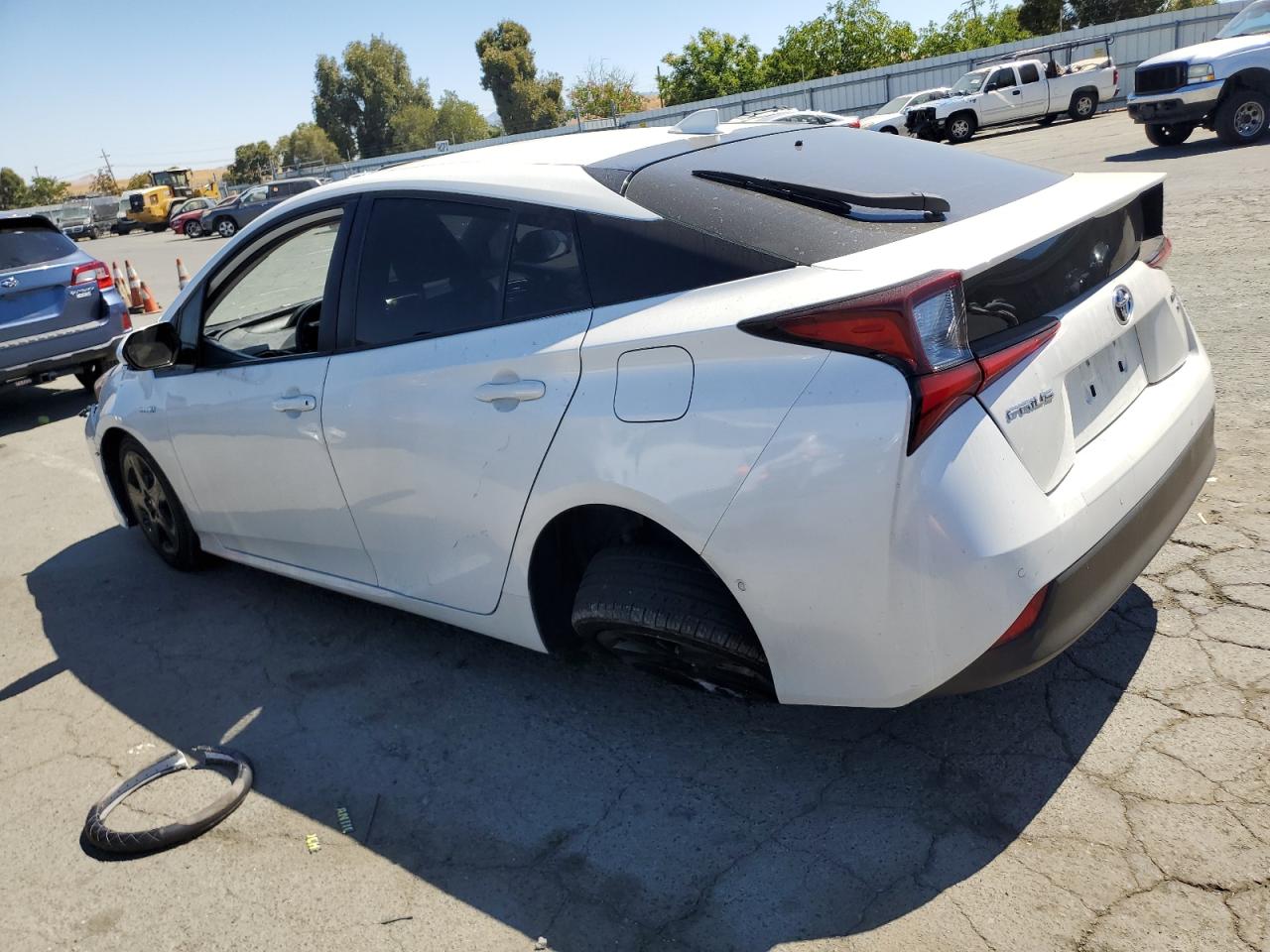 2019 Toyota Prius - Image 2