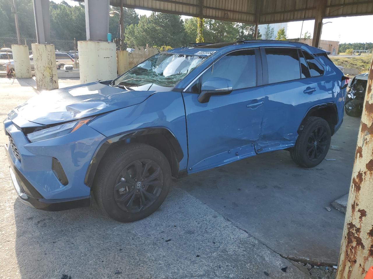 2022 Toyota RAV 4 - Image 1