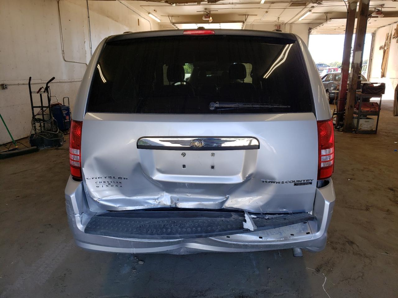 2A4RR5D11AR413110 2010 Chrysler Town & Country Touring