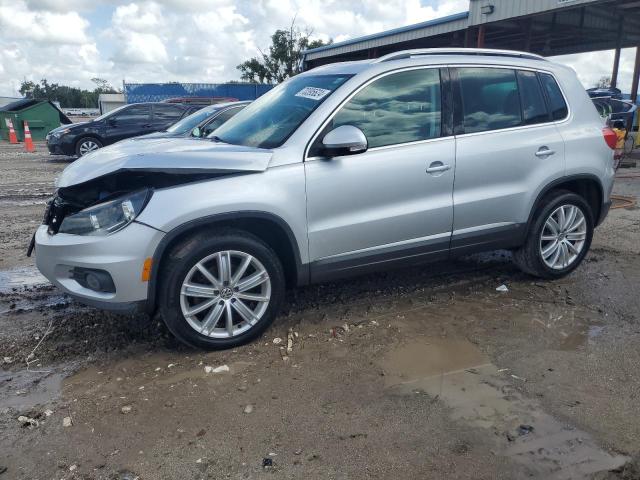  VOLKSWAGEN TIGUAN 2013 Сріблястий