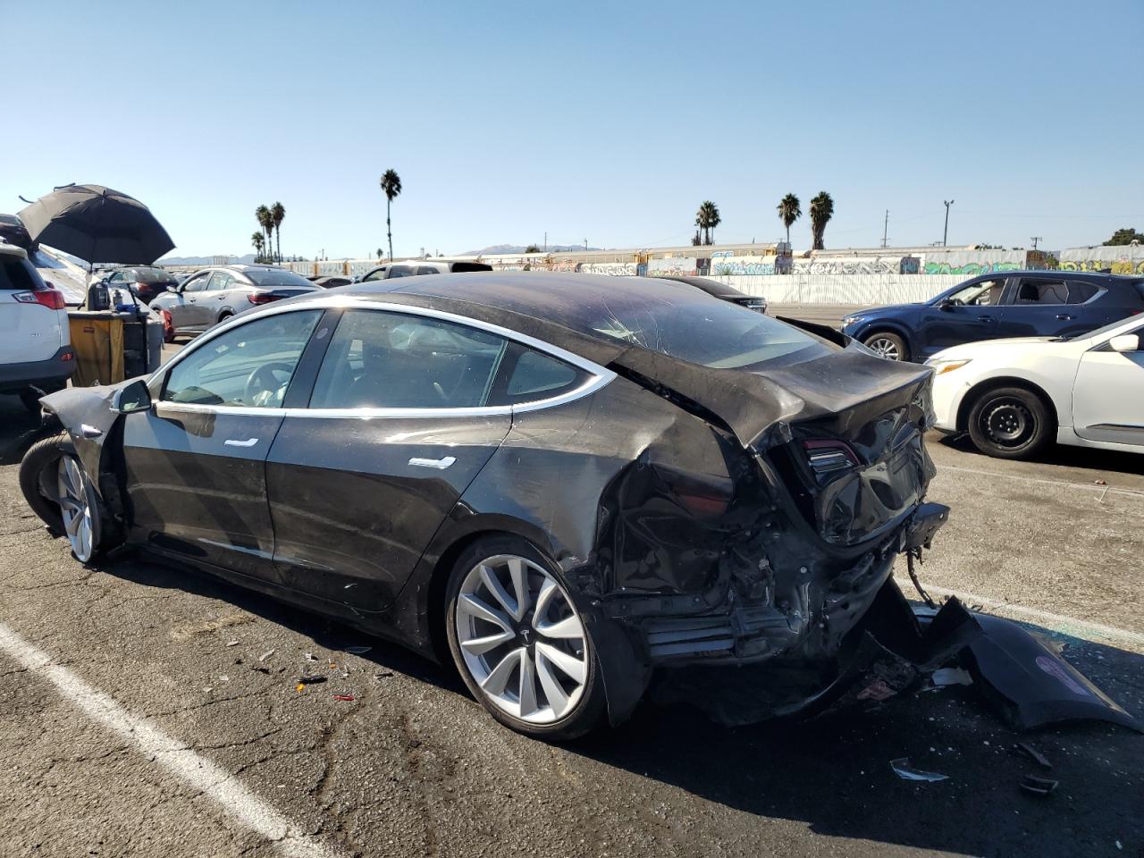 VIN 5YJ3E1EA6JF046697 2018 TESLA MODEL 3 no.2