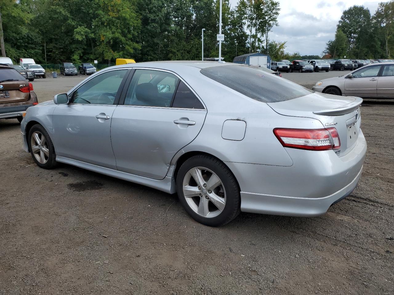 2010 Toyota Camry - Image 2