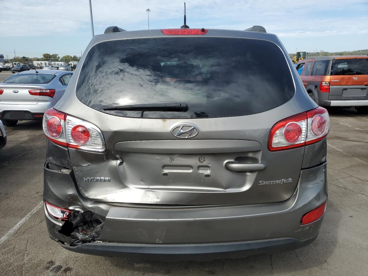 5XYZG3AB1BG056191 2011 Hyundai Santa Fe Gls