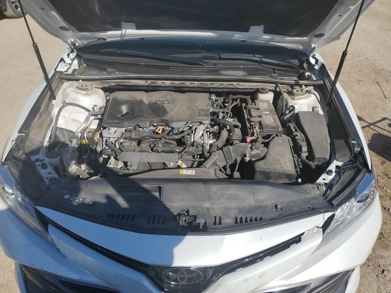 4T1B11HK6JU086065 2018 Toyota Camry L