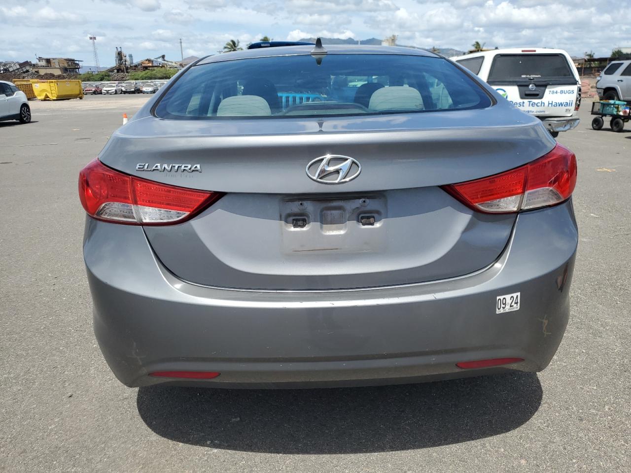 5NPDH4AE5CH113946 2012 Hyundai Elantra Gls