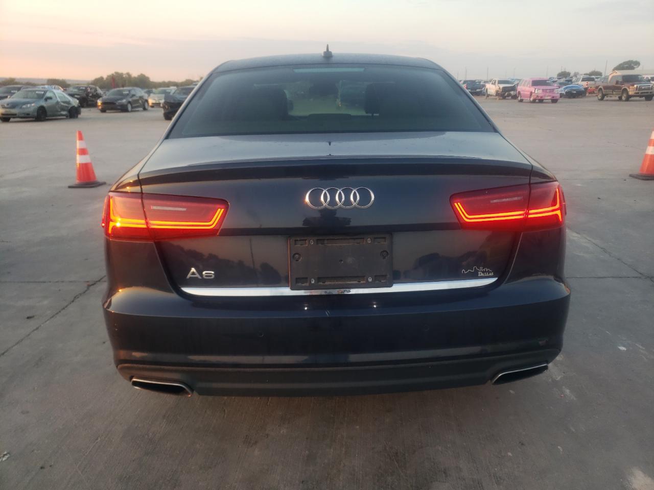 WAUC8AFC3JN016093 2018 Audi A6 Premium