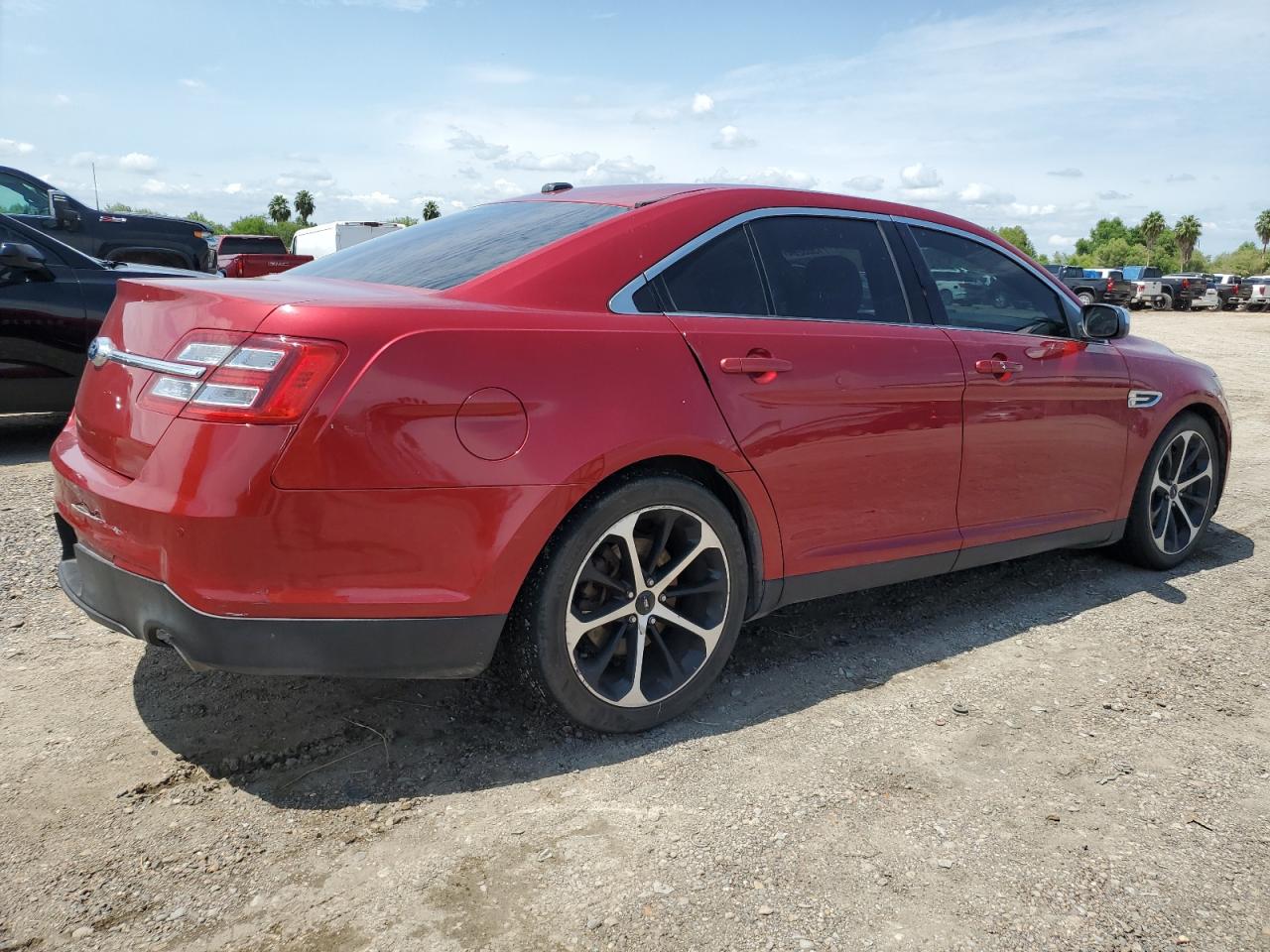 VIN 1FAHP2F86FG177620 2015 FORD TAURUS no.3