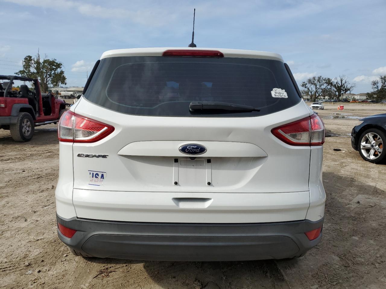 2015 Ford Escape S VIN: 1FMCU0F71FUB23633 Lot: 73647334