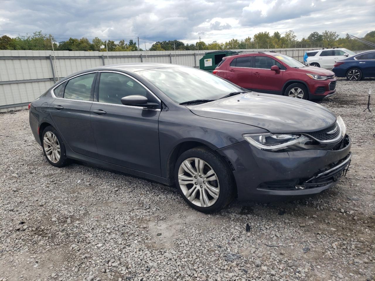 2015 Chrysler 200 - Image 4