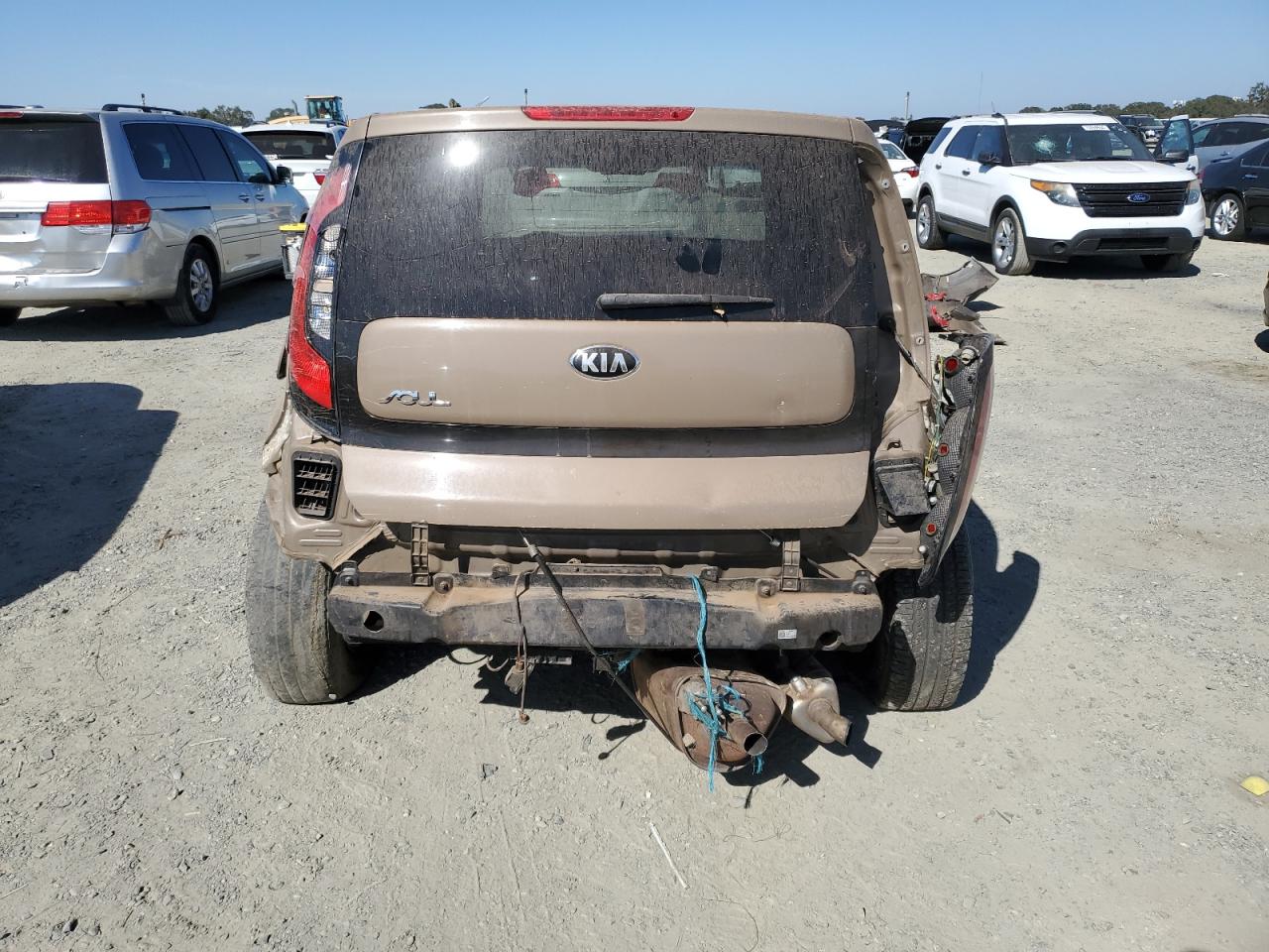 KNDJN2A22G7243456 2016 Kia Soul