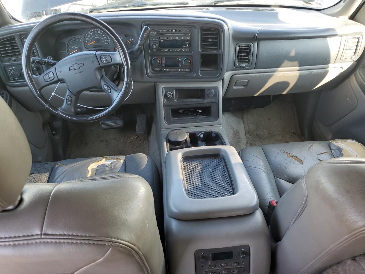 2003 Chevrolet Suburban K1500 VIN: 3GNFK16Z83G237357 Lot: 72704904