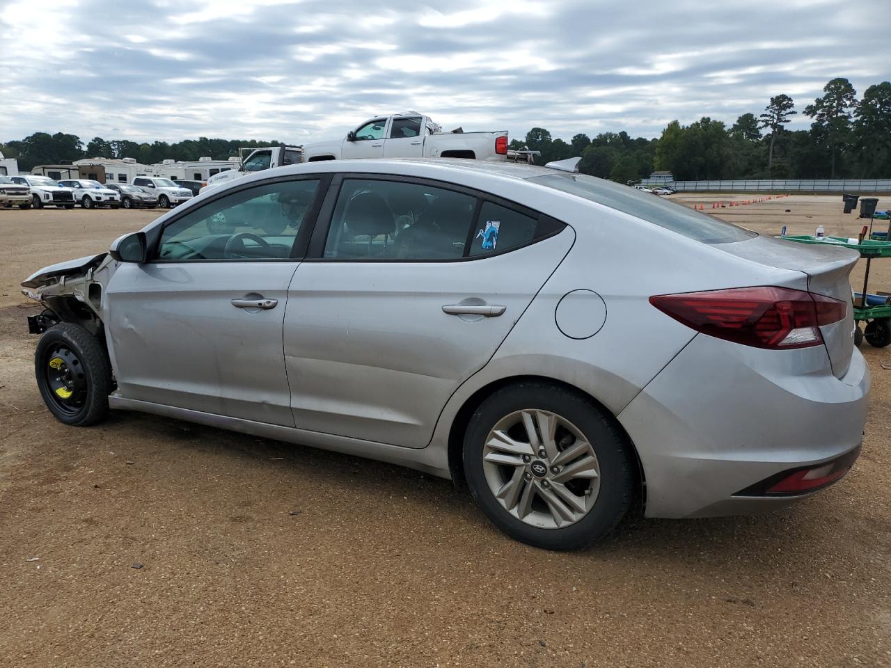 KMHD84LF7LU038979 2020 HYUNDAI ELANTRA - Image 2