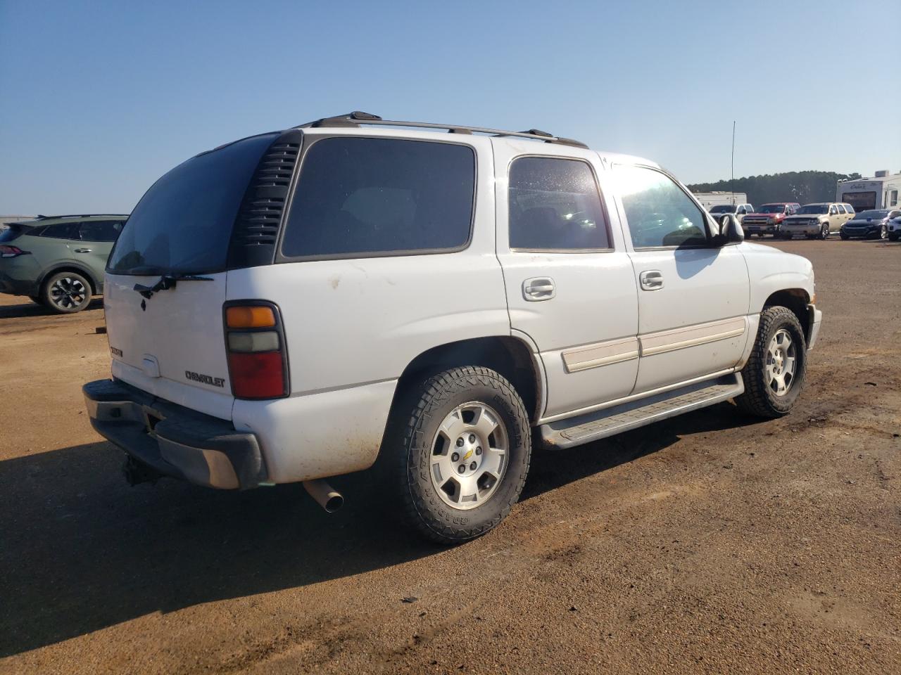 2004 Chevrolet Tahoe C1500 VIN: 1GNEC13ZX4R260847 Lot: 72445804