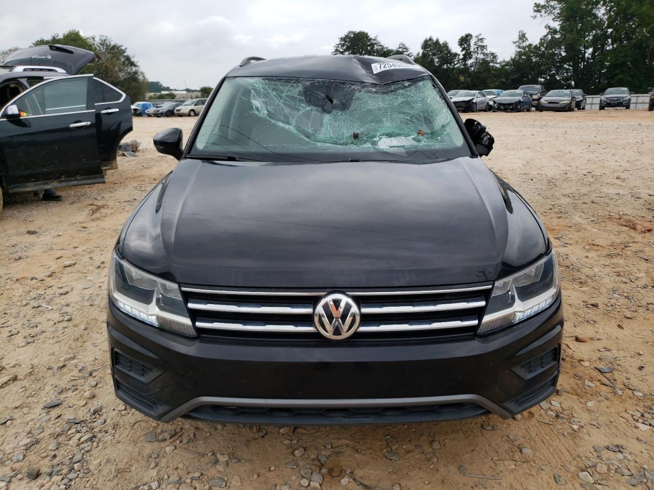 3VV3B7AX0KM159484 2019 Volkswagen Tiguan Se