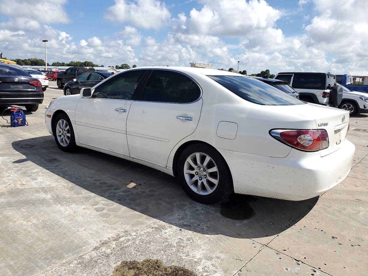 2004 Lexus Es 330 VIN: JTHBA30G645028297 Lot: 73847774